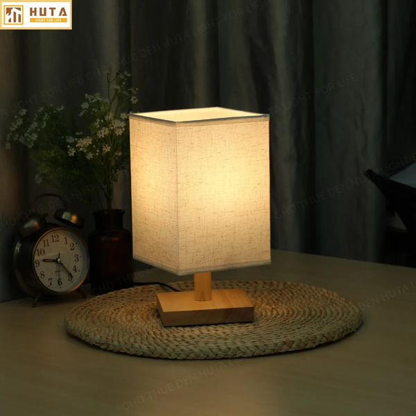 Cho Thuê Đèn Ngủ Thân Gỗ Mã G3 | Thiết Kế Vintage | Decor Không Gian