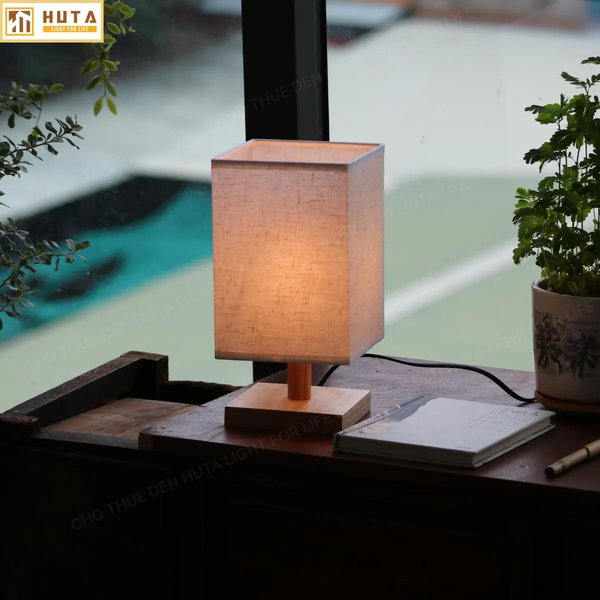 Cho Thuê Đèn Ngủ Thân Gỗ Mã G3 | Thiết Kế Vintage | Decor Không Gian