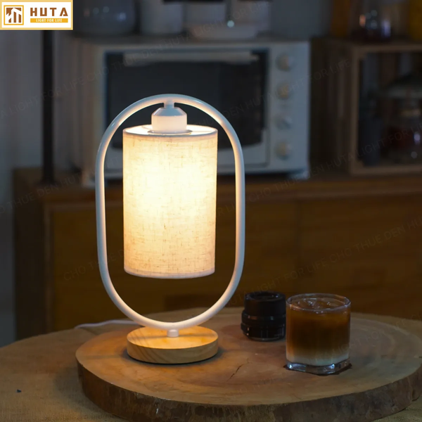 Cho Thuê Đèn Ngủ Thân Gỗ Mã G6 | Thiết Kế Vintage | Decor Không Gian