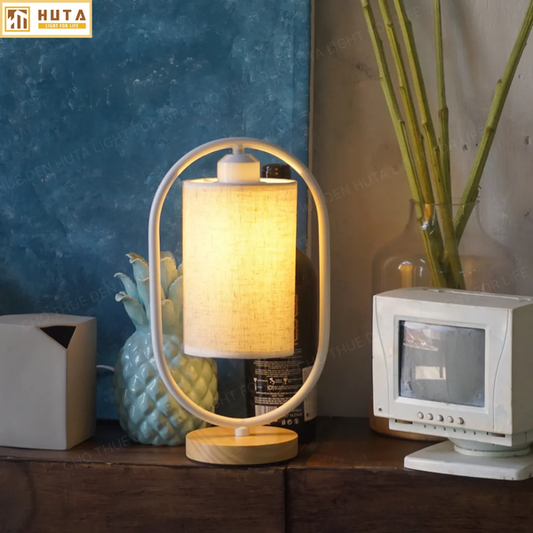 Cho Thuê Đèn Ngủ Thân Gỗ Mã G6 | Thiết Kế Vintage | Decor Không Gian