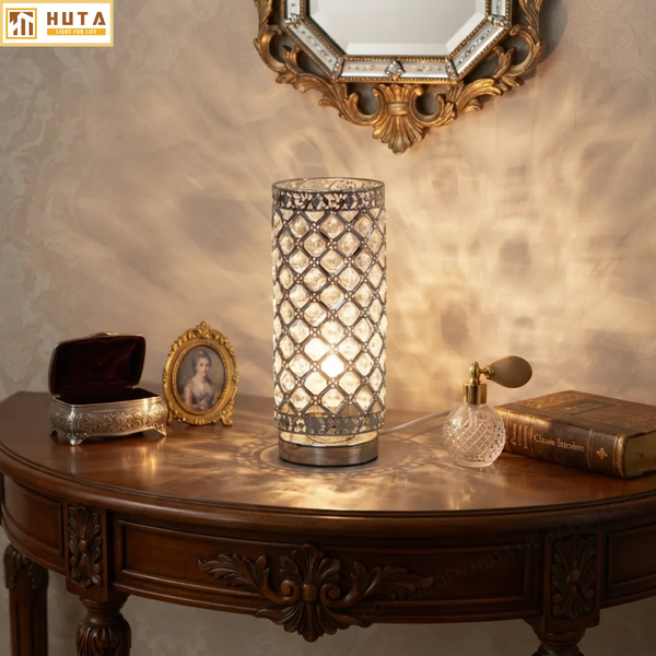 Cho Thuê Đèn Bàn Trang Trí Thân Kim Loại Mã PL1 | Thiết Kế Cổ Điển | Decor Không Gian 