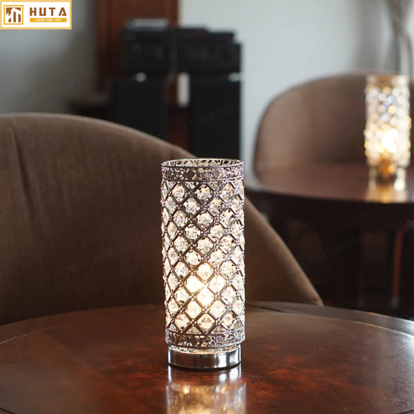Cho Thuê Đèn Bàn Trang Trí Thân Kim Loại Mã PL1 | Thiết Kế Cổ Điển | Decor Không Gian 