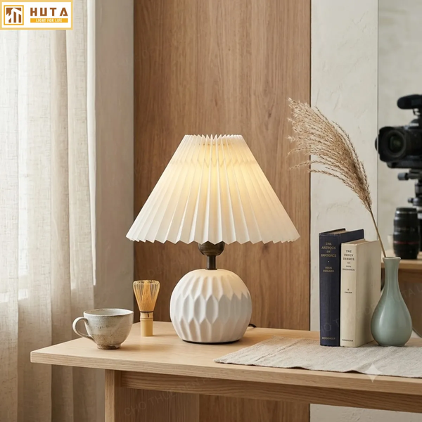 Cho Thuê Đèn Ngủ Mã S3 | Decor Không Gian | Thân Gốm Sứ