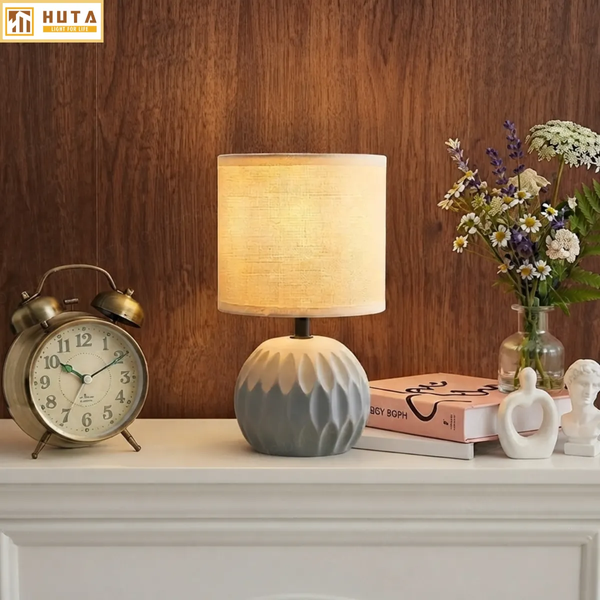 Cho Thuê Đèn Ngủ Mã S3 | Decor Không Gian | Thân Gốm Sứ
