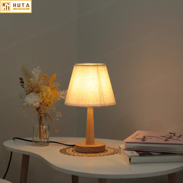 Cho Thuê Đèn Ngủ Thân Gỗ Mã G2 | Decor Không Gian | Thiết Kế Tối Giản