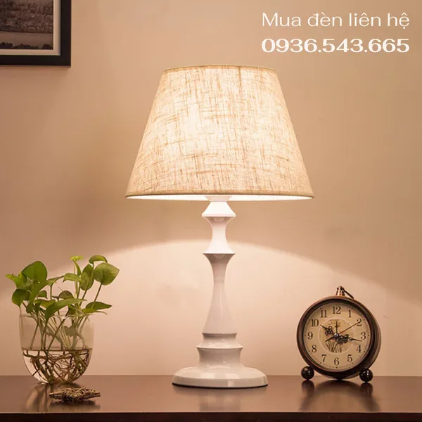Cho Thuê Đèn Ngủ Thân Kim Loại Mã T2