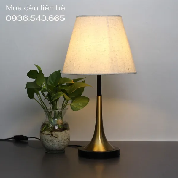 Cho Thuê Đèn Ngủ Thân Kim Loại Mã T5