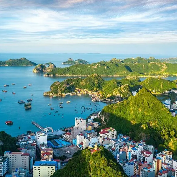 SUNRISE LAN HA BAY OF HALF DAY TOUR - CAT BA ISLAND
