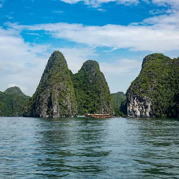 Lan Ha Bay – Trekking At Cat Ba National Park (2 Days On Bungalow)