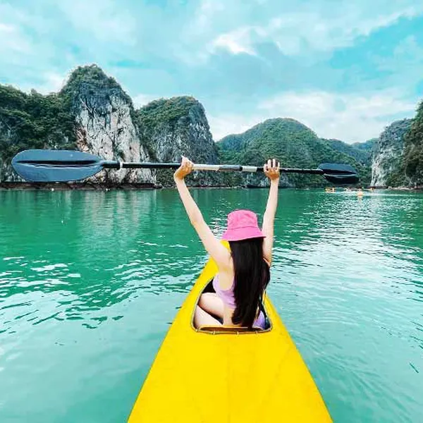 SUNRISE LAN HA BAY OF HALF DAY TOUR - CAT BA ISLAND