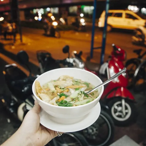 Hanoi Vegan Food Tour