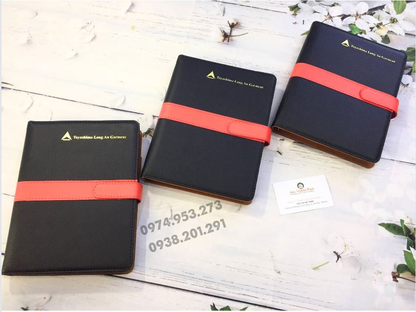 Sổ tay bìa da in logo làm quà tặng khách hàng Sổ tay bìa da in logo làm quà tặng khách hàng