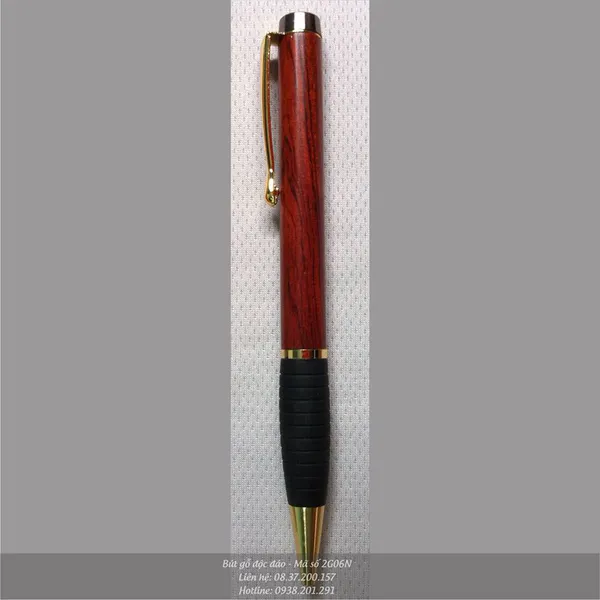 Bút gỗ đẹp mã 2G06N