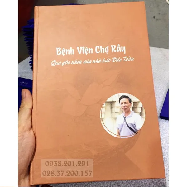 Sổ tay dán gáy in hình ảnh ở bìa sổ
