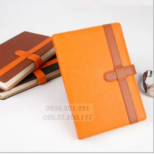 Sổ tay dán keo gáy A5 màu cam có tay cài