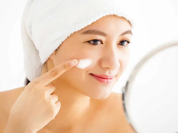 Chăm Sóc Da Cấp Tốc Trước Tết 2–3 Ngày: Làm Gì Để Da Sáng Mịn, Không Kích Ứng?