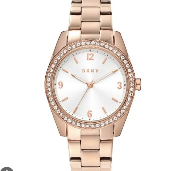 KÍNH ĐỒNG HỒ DKNY