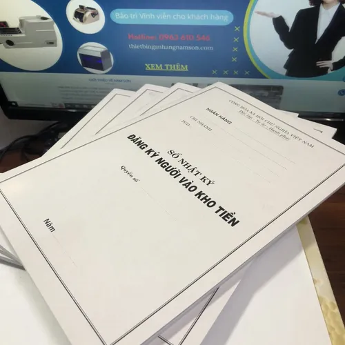 Sổ nhật ký đăng ký người vào kho tiền