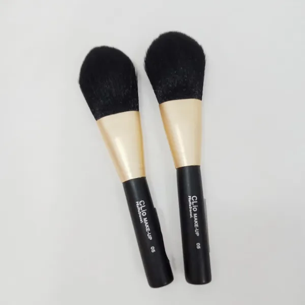 Cọ má hồng CLIO 05