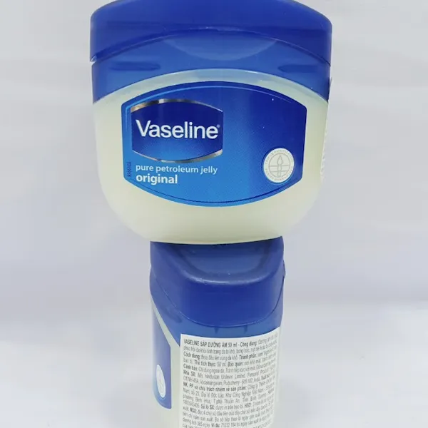 Vaseline hũ 50