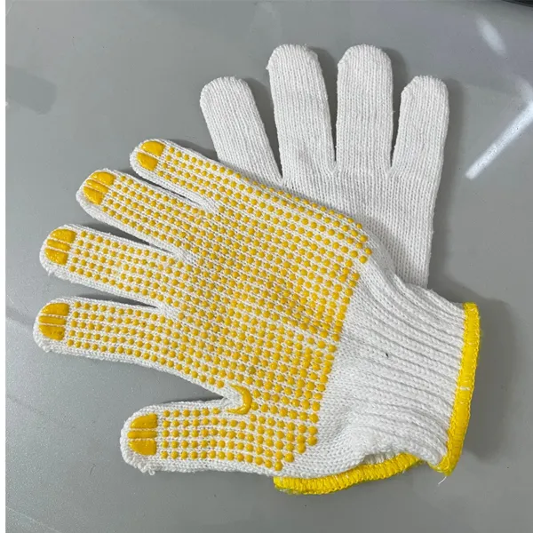 Găng tay sợi len phủ hạt nhựa vàng