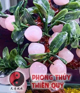 Cây đào đá thạch anh hồng 18 quả
