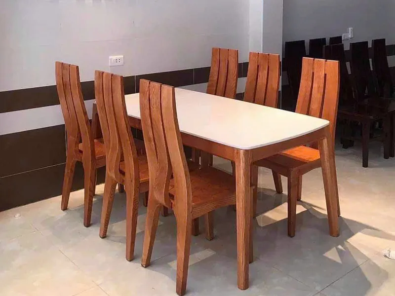 Bộ Bàn Ghế Ăn Gỗ Tần Bì (Sồi Trắng) Cao Cấp - Mang Lại Nét Ấm Cúng Cho Không Gian Bếp Của Bạn