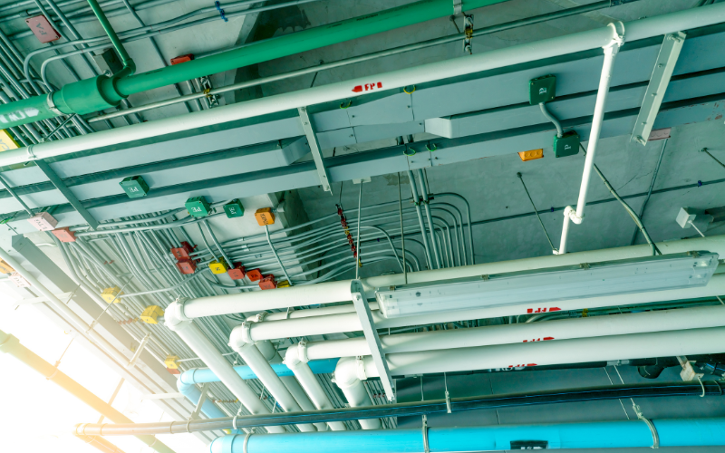 Hệ thống M&E là một phần quan trọng trong việc cung cấp điện năng cho các khu vực và thiết bị cần thiết trong một công trình Hệ thống M&E là một phần quan trọng trong việc cung cấp điện năng cho các khu vực và thiết bị cần thiết trong một công trình