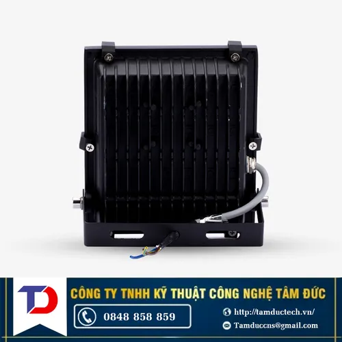 Đèn LED pha CP06L/30W-3000K ( Vàng) - Rạng Đông