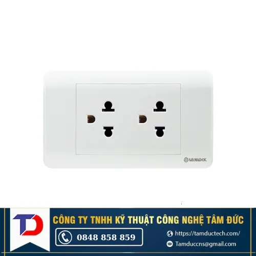 Ổ cắm 2 3 chấu Vanlock