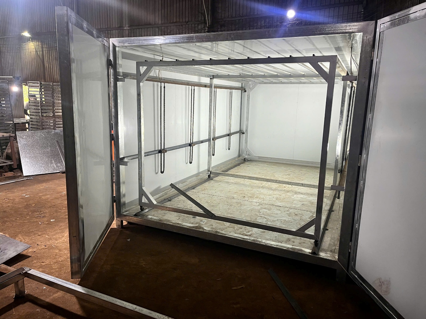 Giá dây chuyền sơn tĩnh điện