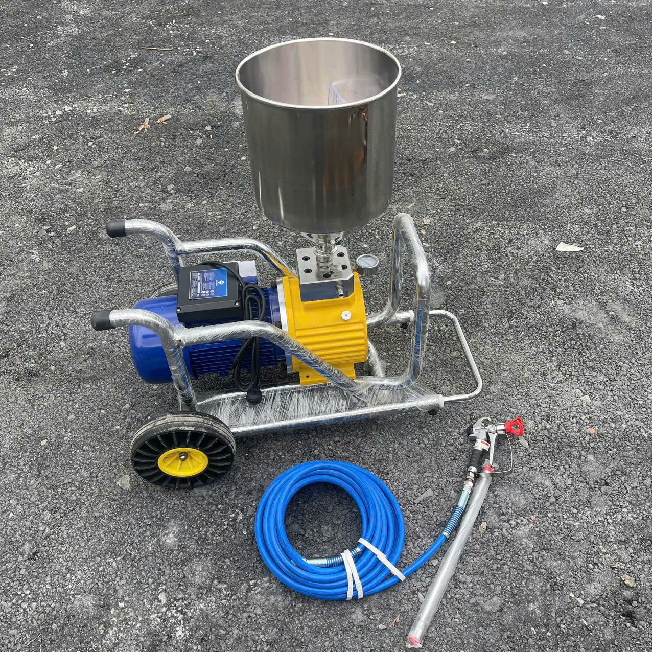 Máy phun bột trét tường GC-8000 mãu mới nhất