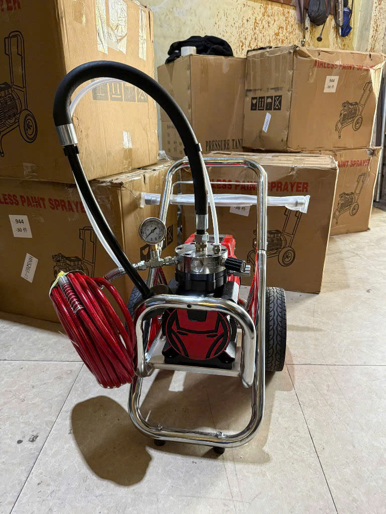 máy phun sơn công nghiệp cũ