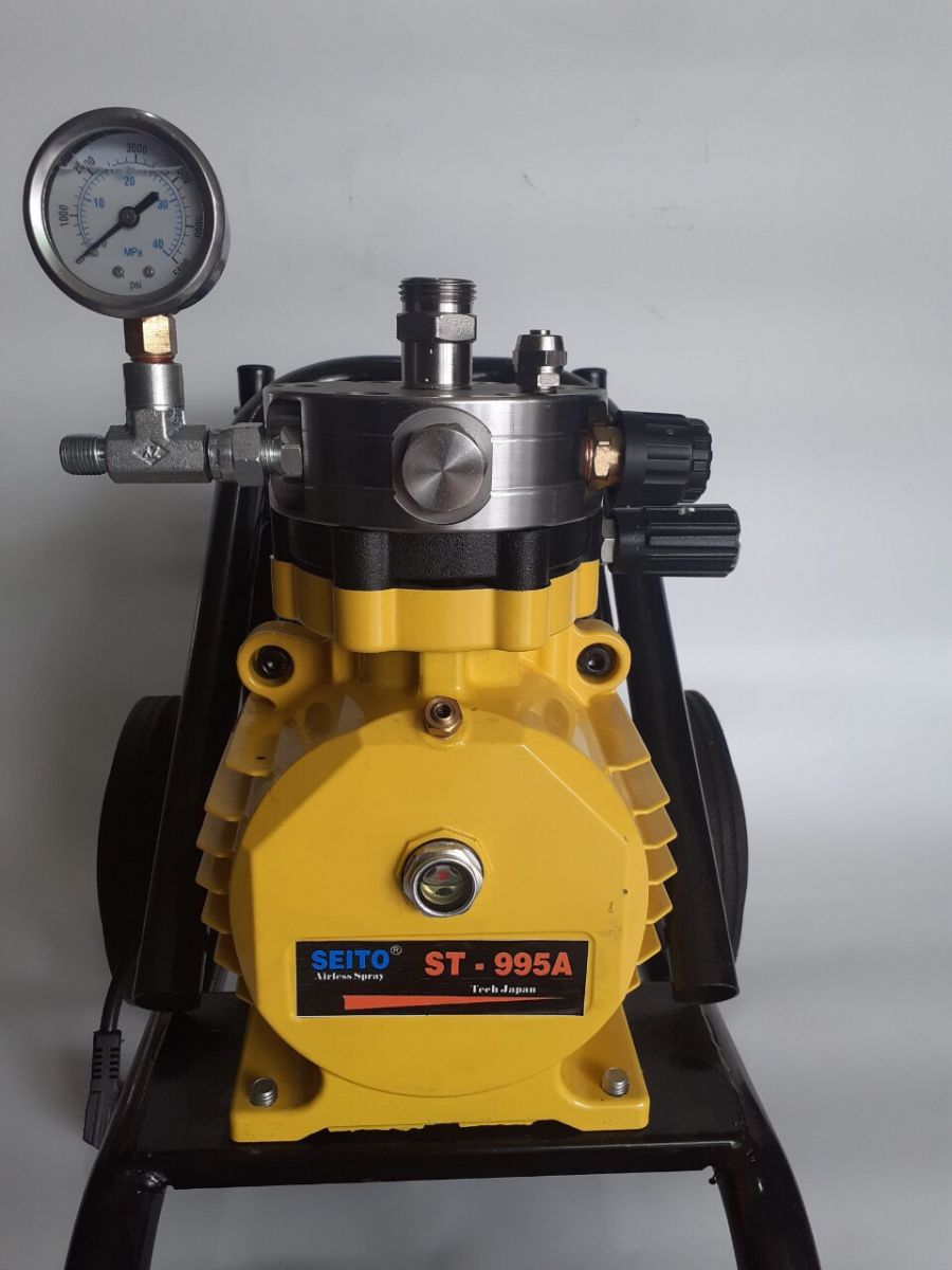 máy phun sơn dầu