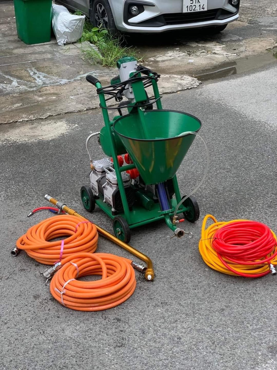 HÌnh ảnh Máy phun chống thấm 2 thành phần