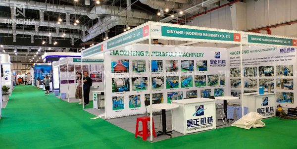 Mẫu gian hàng góc Tín Nghĩa thi công ở tòa WTC