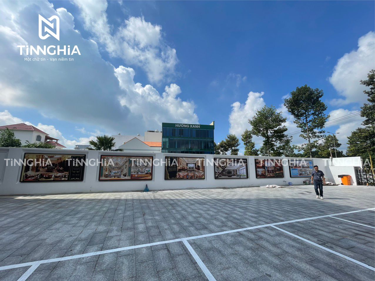 Thi công bảng hiệu hộp đèn quảng cáo cho công ty Bình Dương