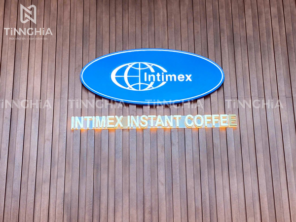 CHỮ NỔI INOX XƯỚC LED SÁNG CHÂN