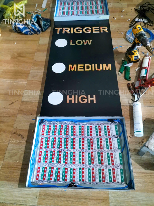 LÀM BẢNG HIỆU THỦ DẦU MỘT