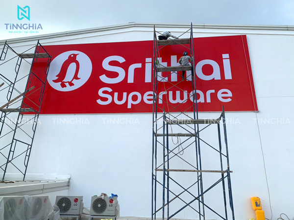 In bảng hiệu quảng cáo Bình Dương