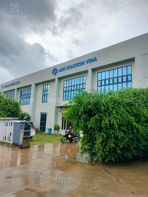 LÀM BẢNG HIỆU CHỮ NỔI ALU GIÁ RẺ