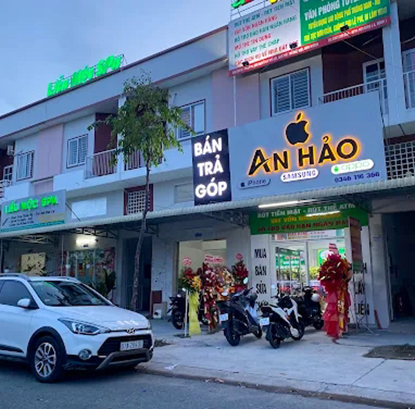 Một số mẫu bảng hiệu alu chữ nổi cho shop bán điện thoại (Ảnh sưu tầm)