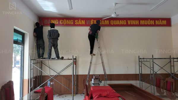 BIỂN HIỆU ĐẢNG CỘNG SẢN VIỆT NAM