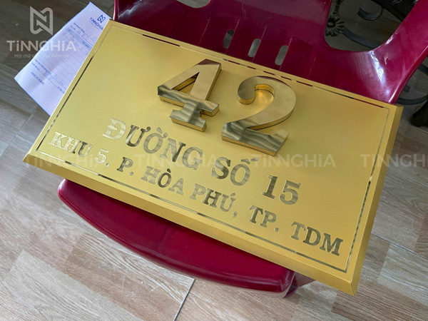 BIỂN HIỆU INOX ĂN MÒN DẦU TIẾNG