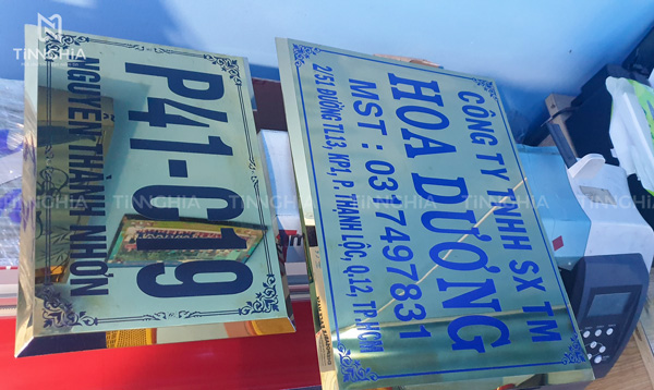 BIỂN HIỆU INOX ĂN MÒN DĨ AN