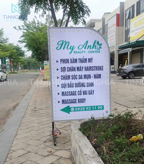 Bảng Hộp Đèn TPHCM