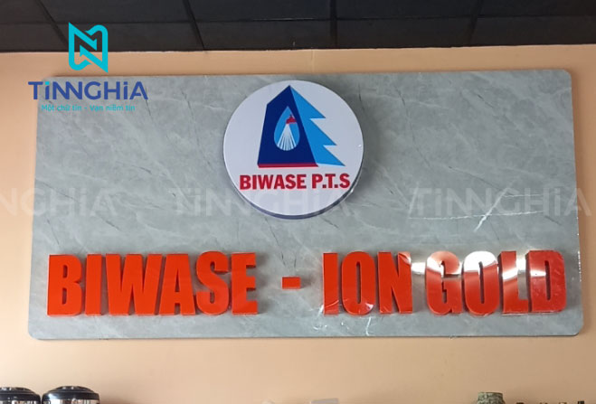 Làm chữ nổi Mica đẹp uy tín