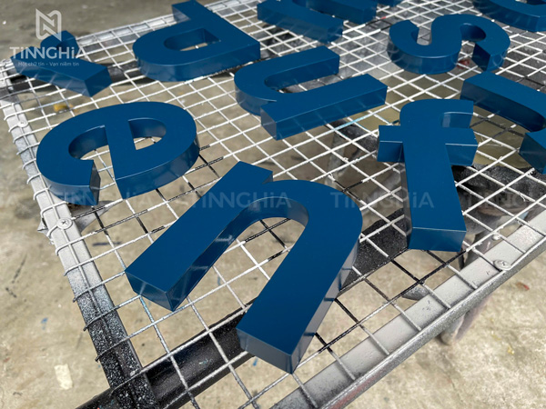 Xưởng Làm Chữ Nổi Bình Dương