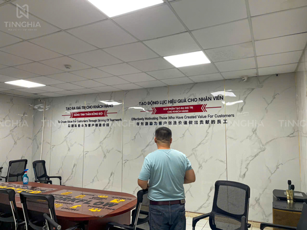 CHỮ NỔI MICA CÂU KHẨU HIỆU HAY GẮN VĂN PHÒNG