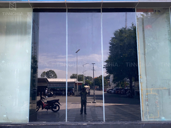 DÁN KÍNH CÁCH NHIỆT VĂN PHÒNG BÌNH DƯƠNG